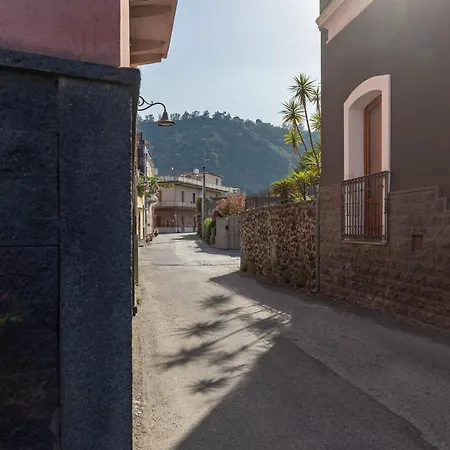 Rose Acireale * Santa Tecla