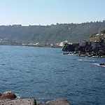 Rose Acireale * סנטה טקלה