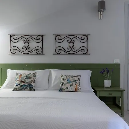 Holiday home Rose Acireale Santa Tecla