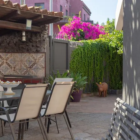 Holiday home Rose Acireale Santa Tecla
